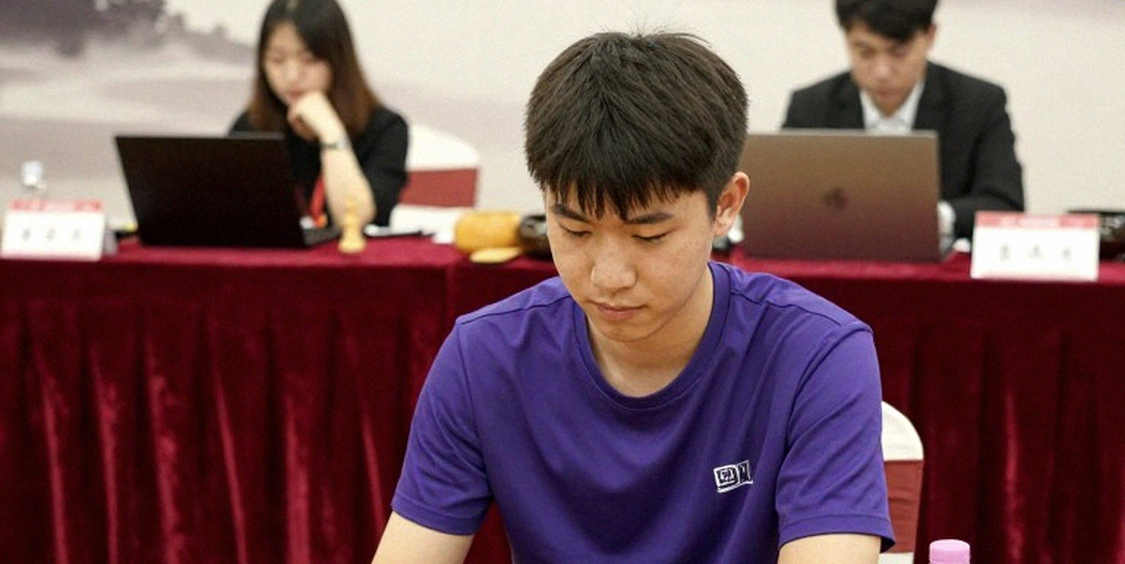 Yagiz Kaan Erdogmus: 15 tuổi, 2716 Elo, và tham vọng đưa Thổ Nhĩ Kỳ vượt Ấn Độ