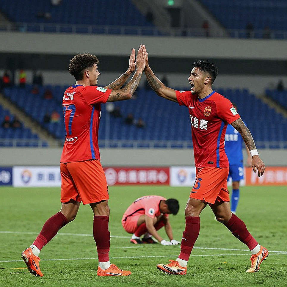CLB Thép Xanh Nam Định dẫn đầu bảng sau vòng 1 V-League 2026 CLB Thép Xanh Nam Định dẫn đầu bảng sau vòng 1 V-League 2026