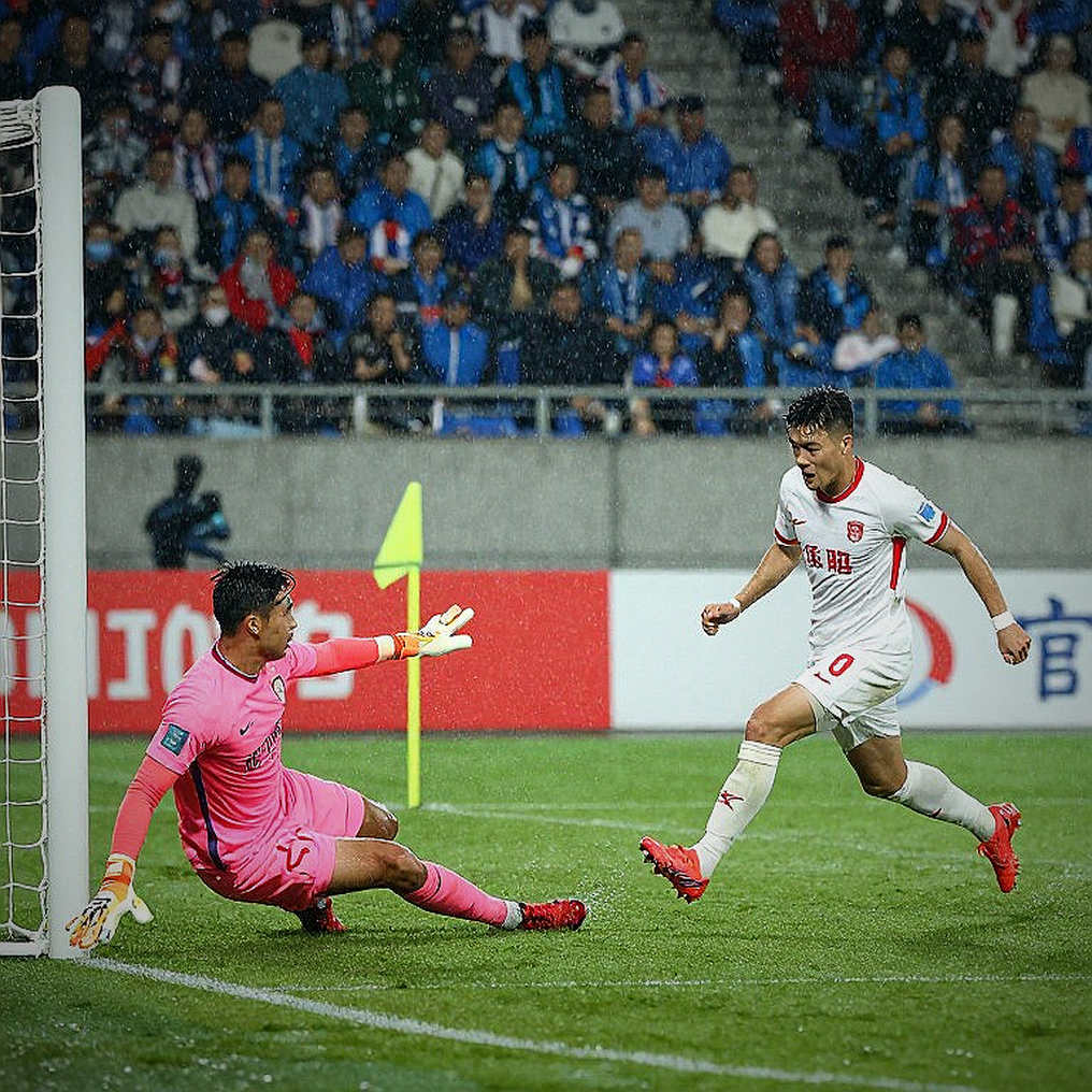 Romania vs Thụy Điển: Bên Bờ Vực Gặp Kẻ Thong Dong