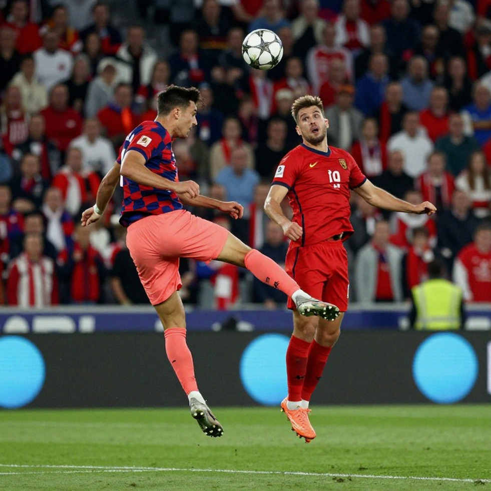 Derby Manchester: Maresca, Carrick và dòng tin không nguồn khiến cả vòng đấu phải đọc lại Derby Manchester: Maresca, Carrick và dòng tin không nguồn khiến cả vòng đấu phải đọc lại