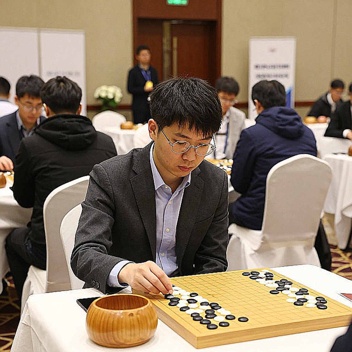 Carlsen tái xuất, Ấn Độ 'vắng bóng' hai kỳ thủ trẻ tại Global Chess League 2026